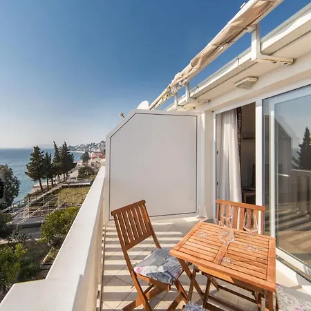 Sunrise Apartament Brist