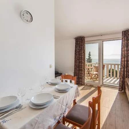 Sunrise Apartament Brist